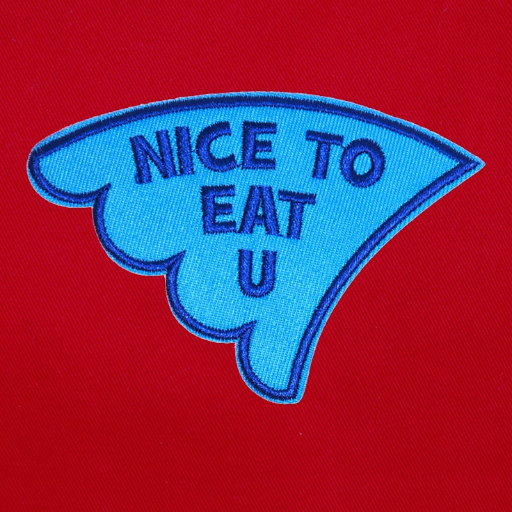 Badge Nice To Eat U - 213