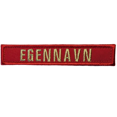 Strykestæsj Brodert Navnbadge - Rød
